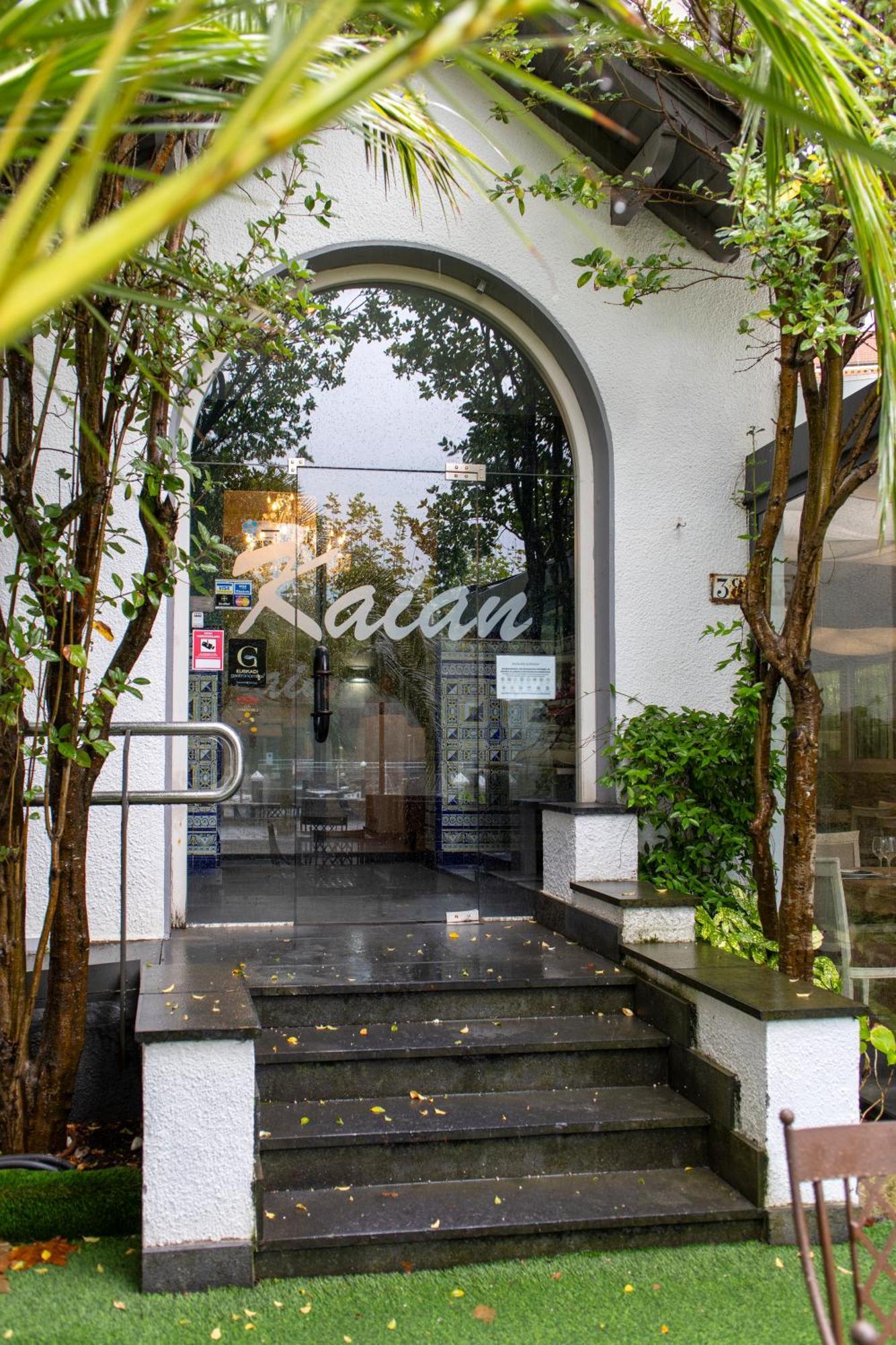 Kaian Maitea Hotel Plentzia Exterior photo